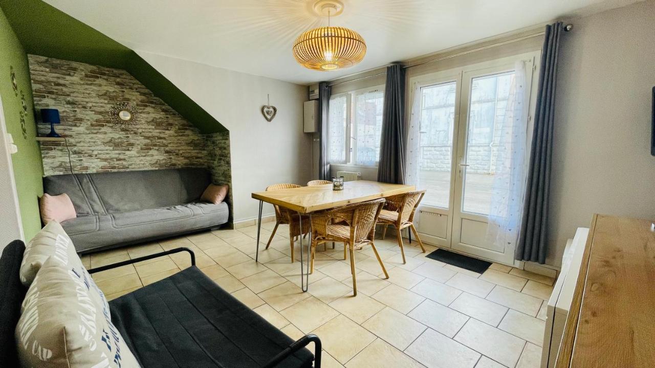 Apartment A Quelques Pas De La Avec Jardin